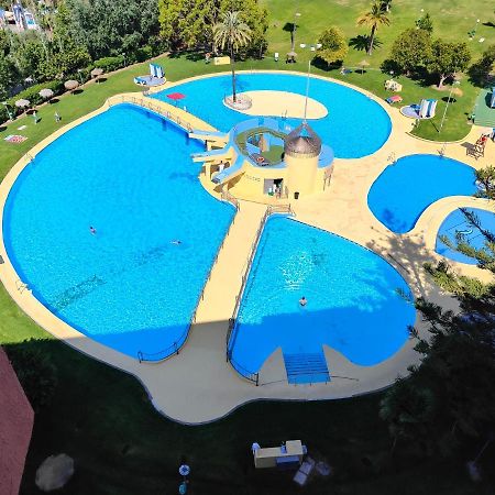 Apartamento Entero, Enormes Piscinas, Terraza Y Playa Benalmádena Exterior foto